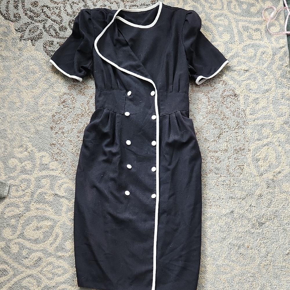 Vintage Short Sleeve Midi Dress Black
